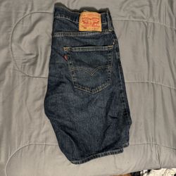 Levis Jorts 