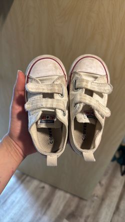 Kids shoes converse 8