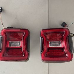 Jeep JLU LED taillights OEM