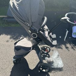 Stokke Xplory Stroller With Rain Cover & Mosquito Net