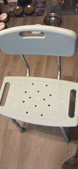 Shower chair new capacity 300 lb
