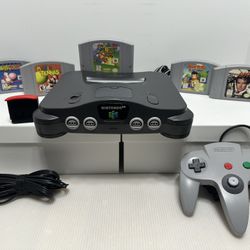 N64 Nintendo 64 With Five Premium Games And Memory Expansion Pack