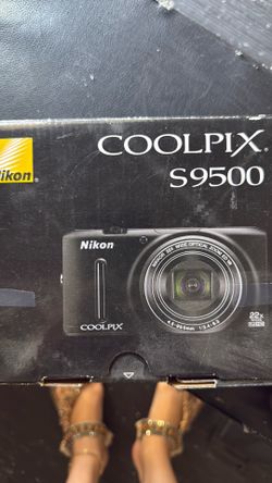 Nikon COOLPIX S9500 22X Wide Optical Zoom
