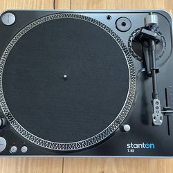 Stanton T-52 Record Player