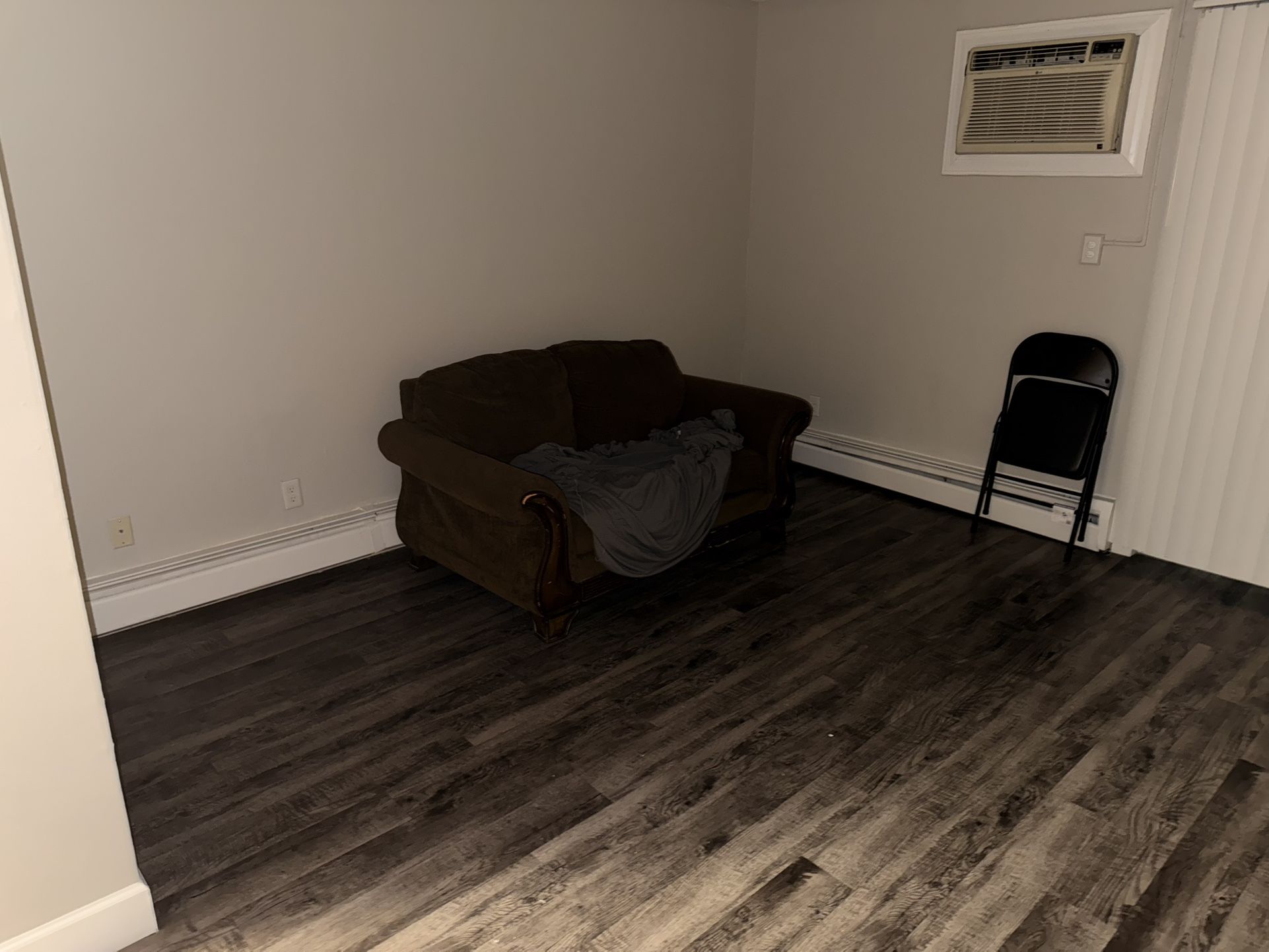 Dirty couch 