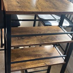 I'm selling this breakfast table