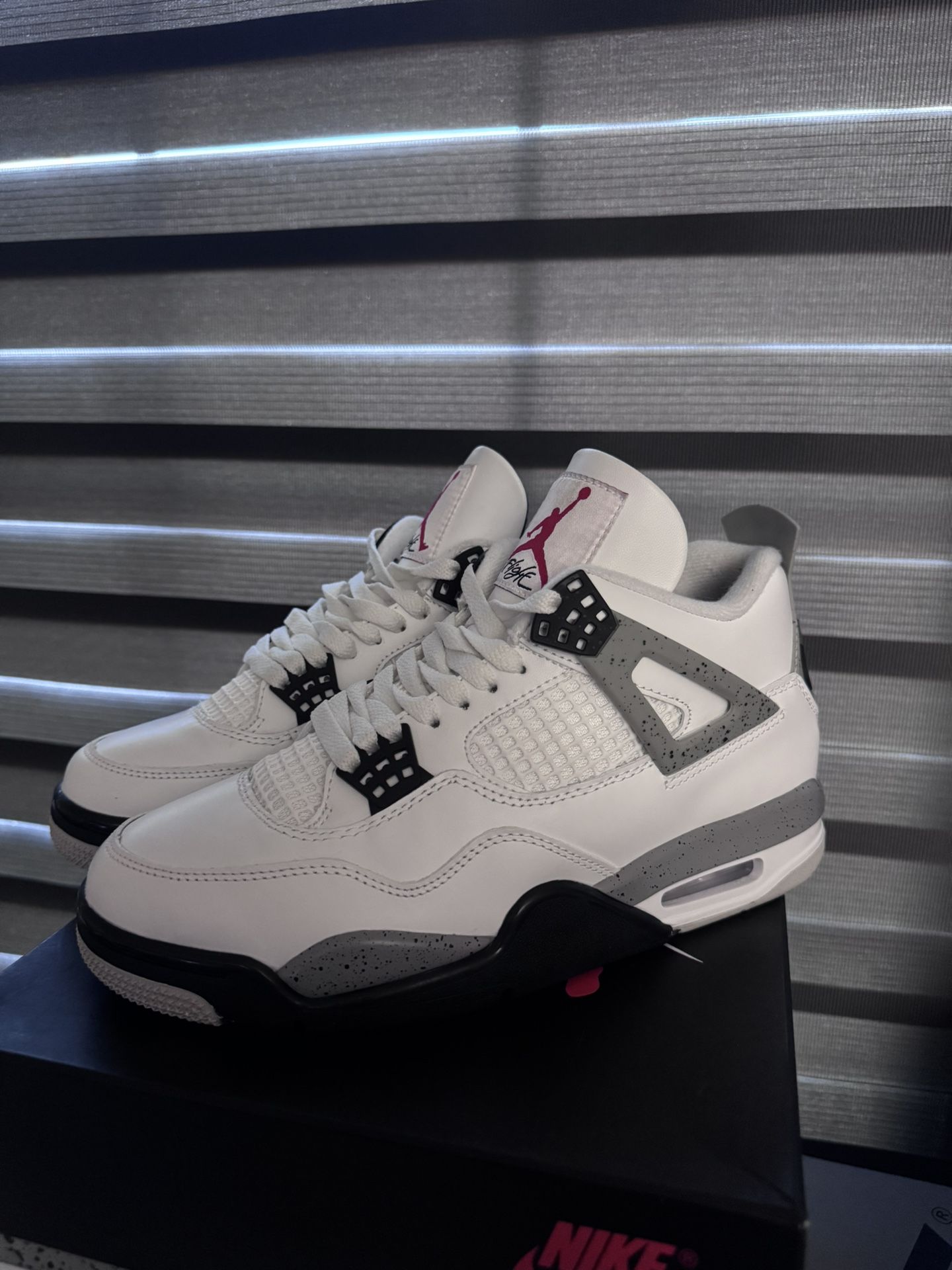 Jordan 4 White Cement
