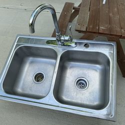 Kitchen Sink And Faucet 