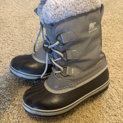 Sorel Youth Caribou Snow Boots (Size 3)