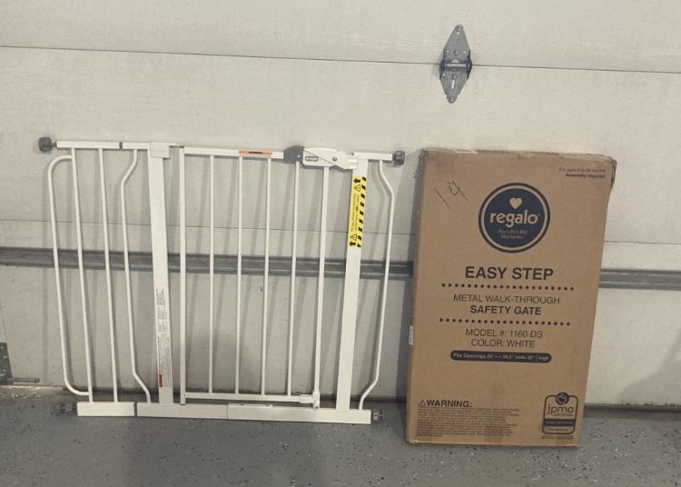 29-38.5” Regalo Door Gate(4 Units Available @ $25)
