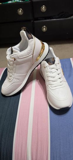 Brand new women shoes