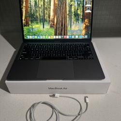 2020 M1 Apple MacBook Air 13” 8gb 256SSD