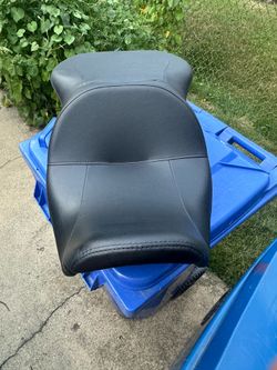 Motorcycle seat
