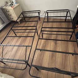 Zinus SmartBase Tool-Free Assembly Mattress Foundation, 14 Inch Metal Platform Bed Frame, No Box Spring Needed, Sturdy Steel Frame, Underbed Storage,