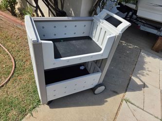 Heavy duty janitorial cart