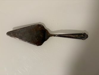 Vintage Silver Plate Pie Server Ornate Handle