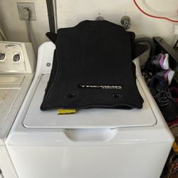 Toyota Tacoma Truck Brand New Floor Mats Never Used