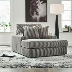 Custom Order Ashley Furniture $50 down