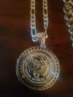Gold plated men's jewelry lot