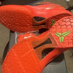 Brand New Kobe Reverse Grinch