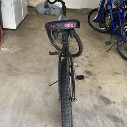Custom Beach Cruiser (2 Broke Girls Tv Show)