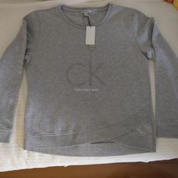 NWT! CALVIN KLEIN SWEATSHIRT BRAND NEW!!!