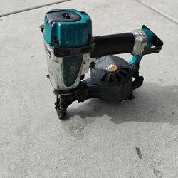 Makita Roofing Nailer