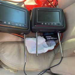 Head Rest TVs