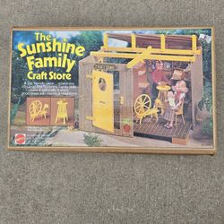 The Sunshine Family Craft Store Mattel 1975 No.9266, 