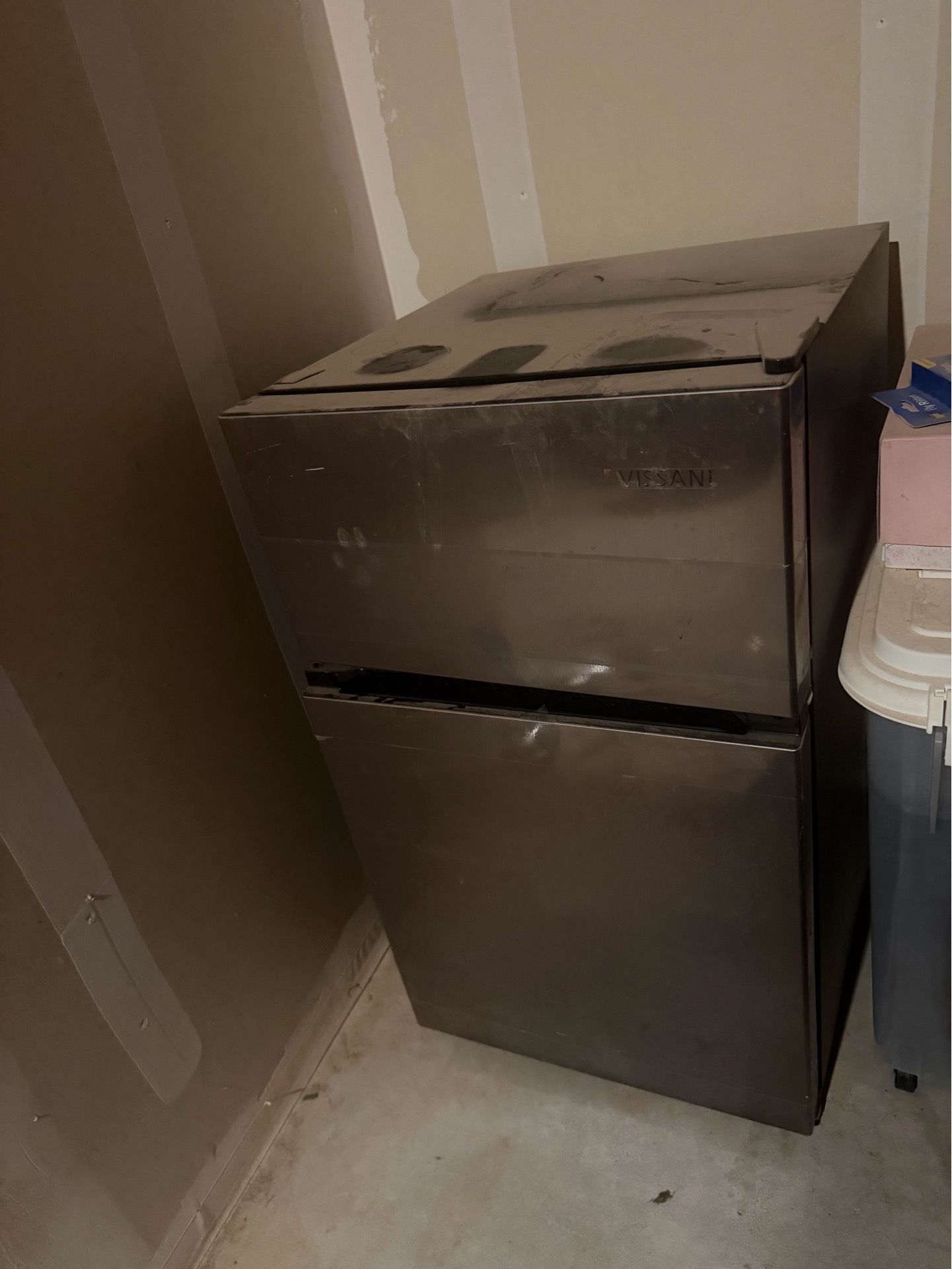 mini fridge
