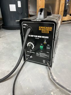 Chicago Electric 90 Amp Flux Wire Welder