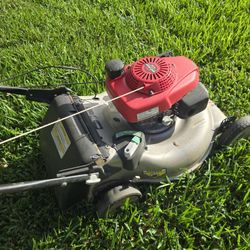 Honda Rear Wheel Drive Lawn Mower 100% Working