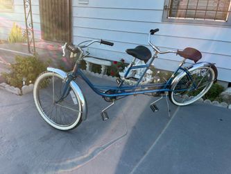 Two-person cruiser bicycle