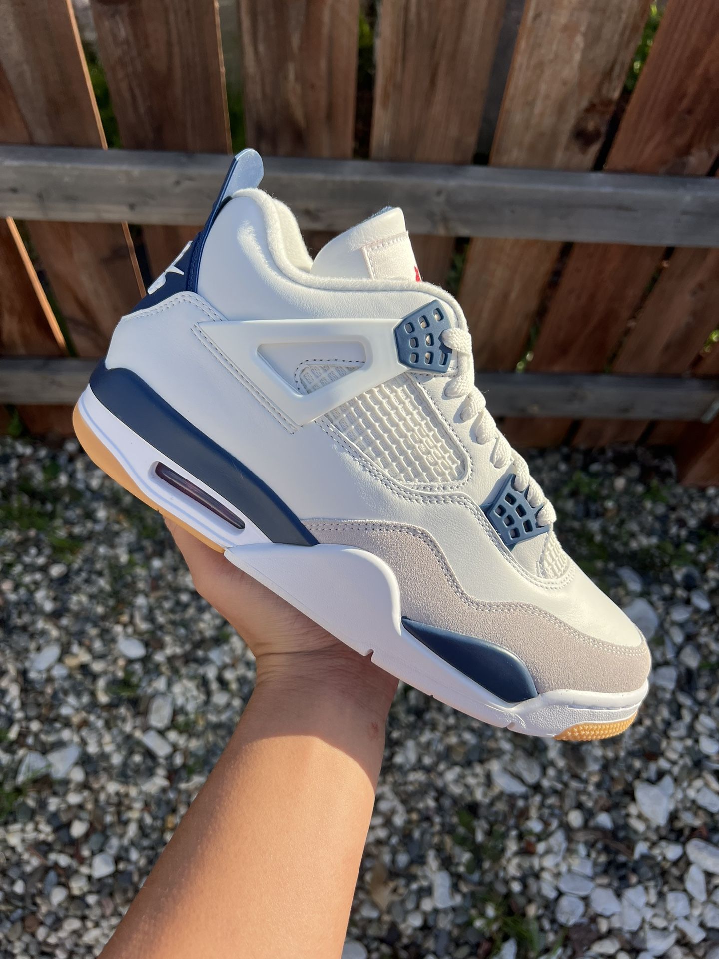 Jordan 4 SB Navy (Size 9, 11)