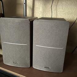 Edifier bookshelf speakers
