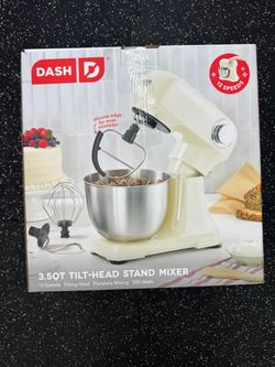Dash 3.5 qt Tilt Head Stand Mixer