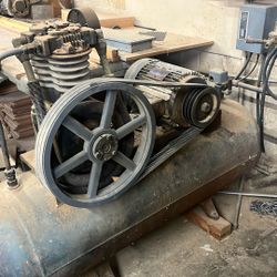 Heavy Duty Compressor. 