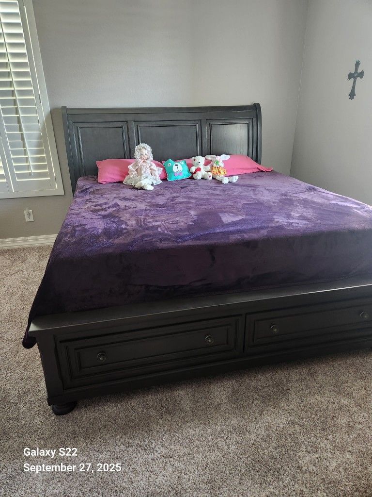 King Size Bed