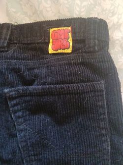 Boys pants 25-28 GMPYRR also LEVIS