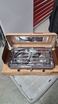 Buddy L Deluxe 2-Burner Propane Camp Stove brand new