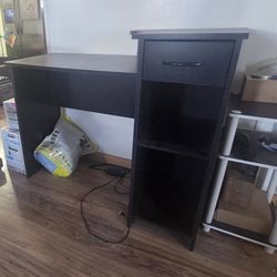 Office Desk And Chairs