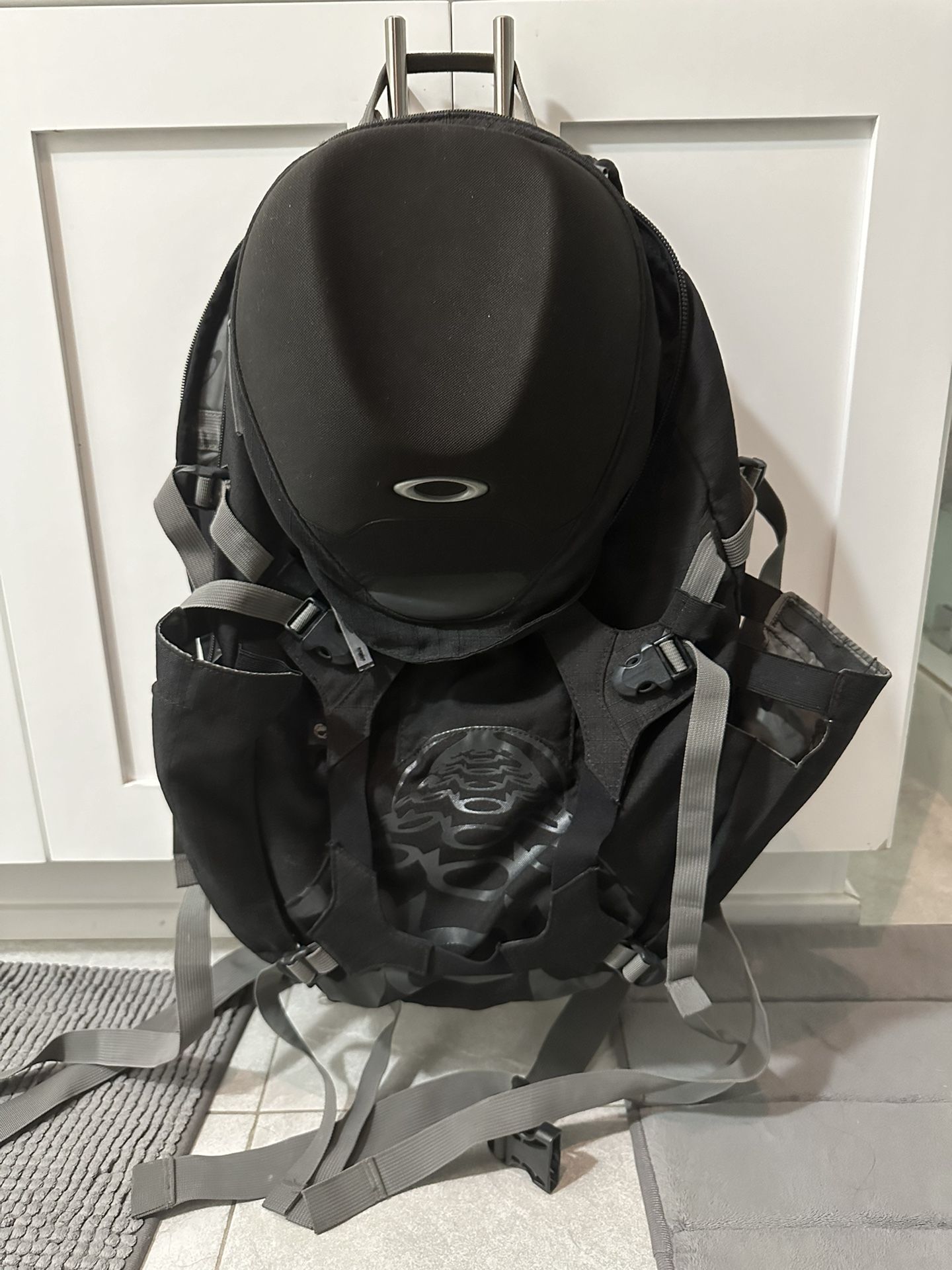 Oakley toolbox backpack Black/Grey MTB Cycling