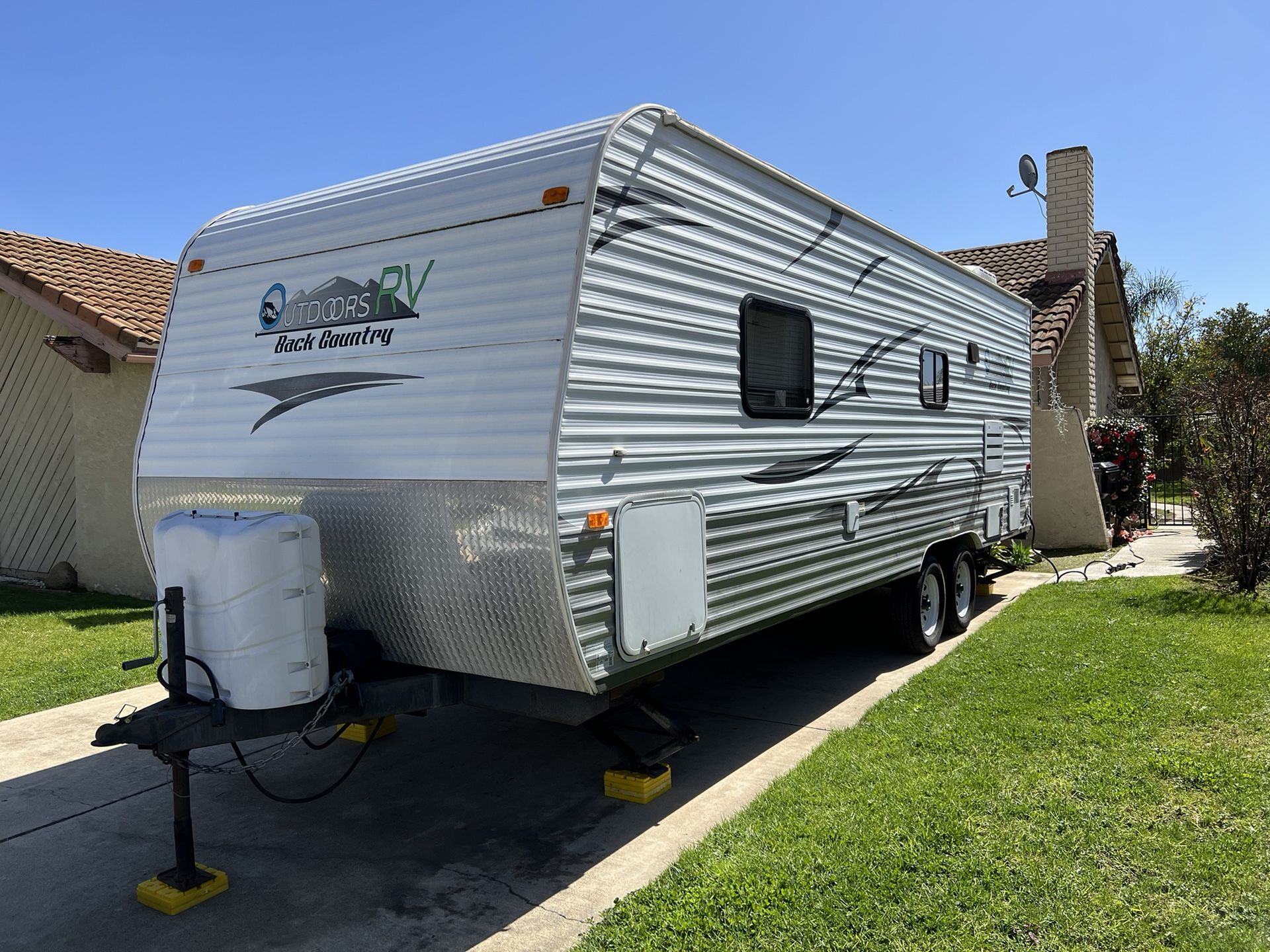 2013 Outdoors RV By Backcountry 22ft Trailer for Sale in Upland, CA ...