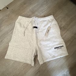 SIZE L Light oatmeal essentails short
