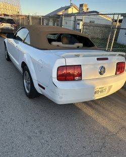 2005 Ford Mustang
