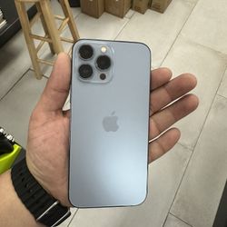 iPhone 13 Pro Max Unlocked 256GB! Finance For $50 Down Payment!!