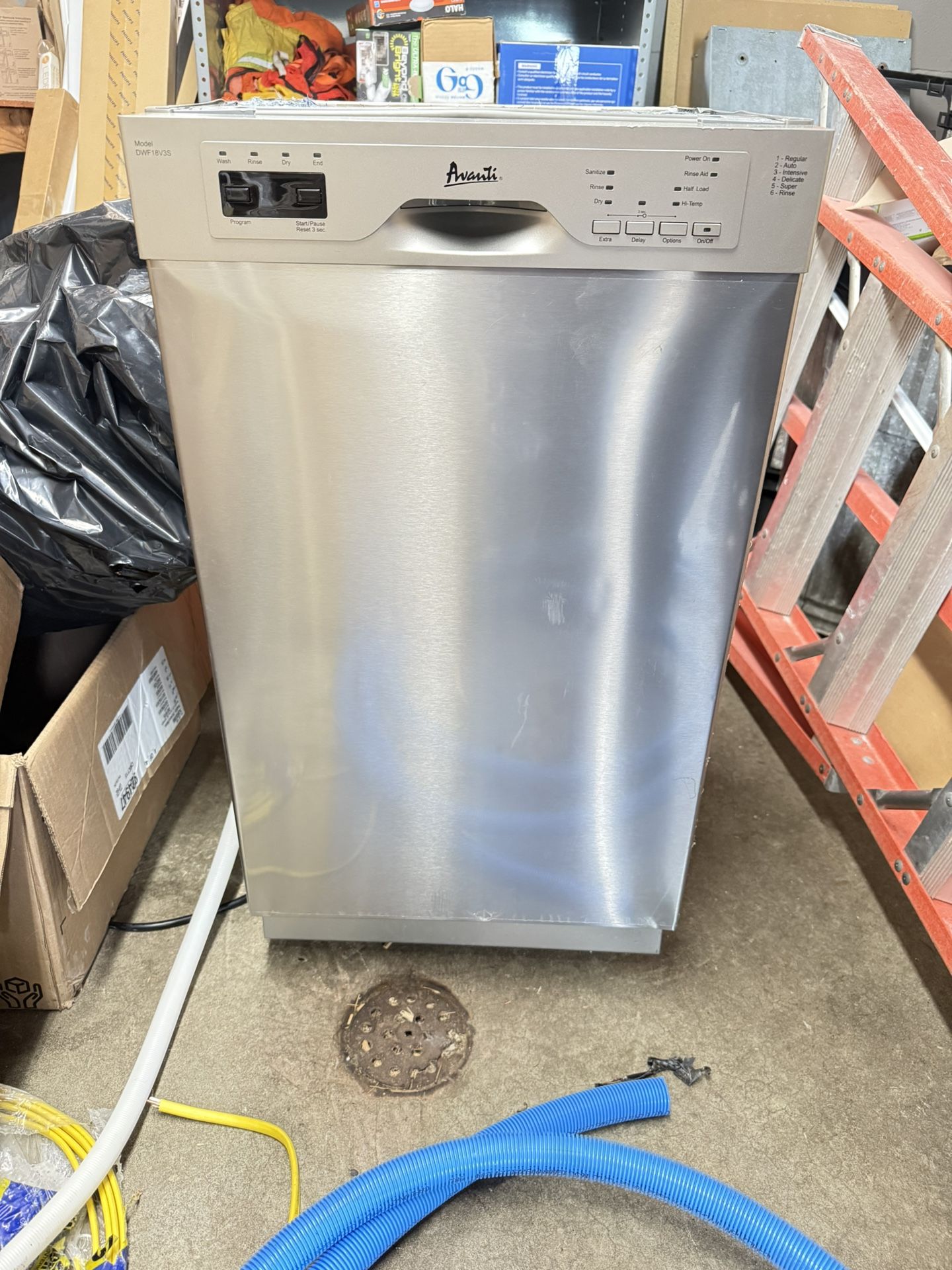 Avanti 18” Dishwasher