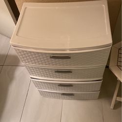 White Clothes Drawers 
