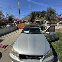 2005 Lexus IS 300