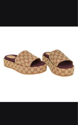GG Platform Sandals